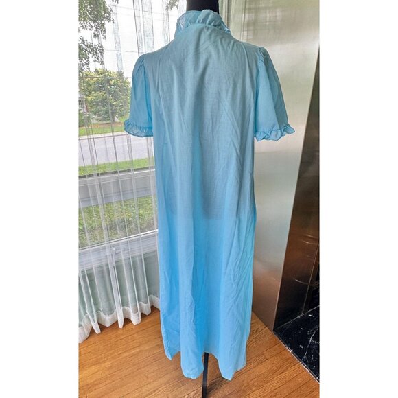 Vintage 1980s robe, baby blue, ruffled edges & trim, short puff sleeves - Picture 4 of 8